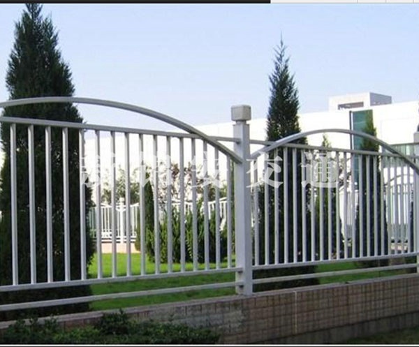 圆弧形围墙护栏