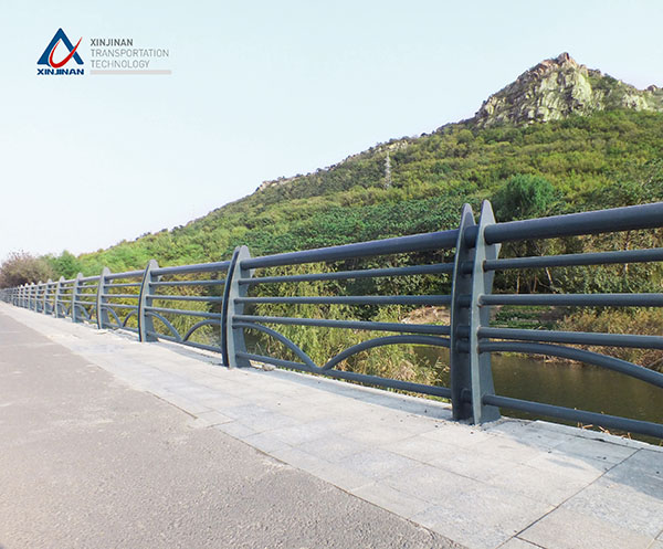 桥梁护栏